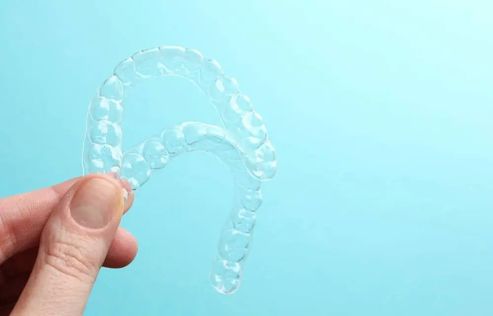 Straight Teeth in 3 Steps: Your Guide to Using ORTHFX Clear Aligners in Dentistry