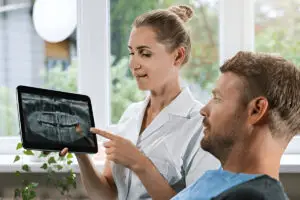 10 Symptoms of Impacted Wisdom Teeth